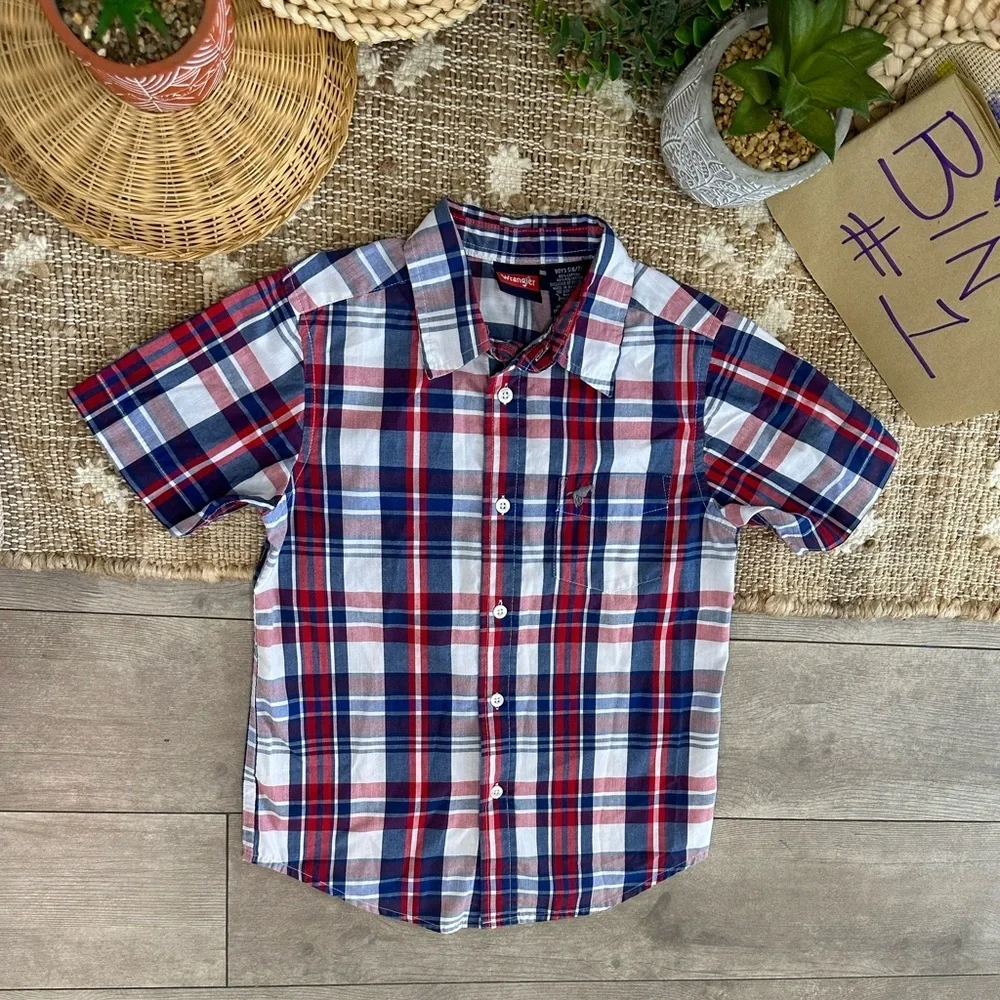 New Wrangler Boys Plaid Button Down Short Sleeve Shirt Size Small Red White Blue